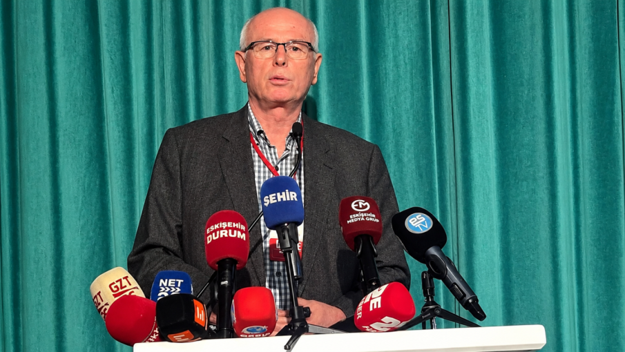 Kazım Kurt kongrede noktayı koydu: “Kazanan imparator olmadı!”